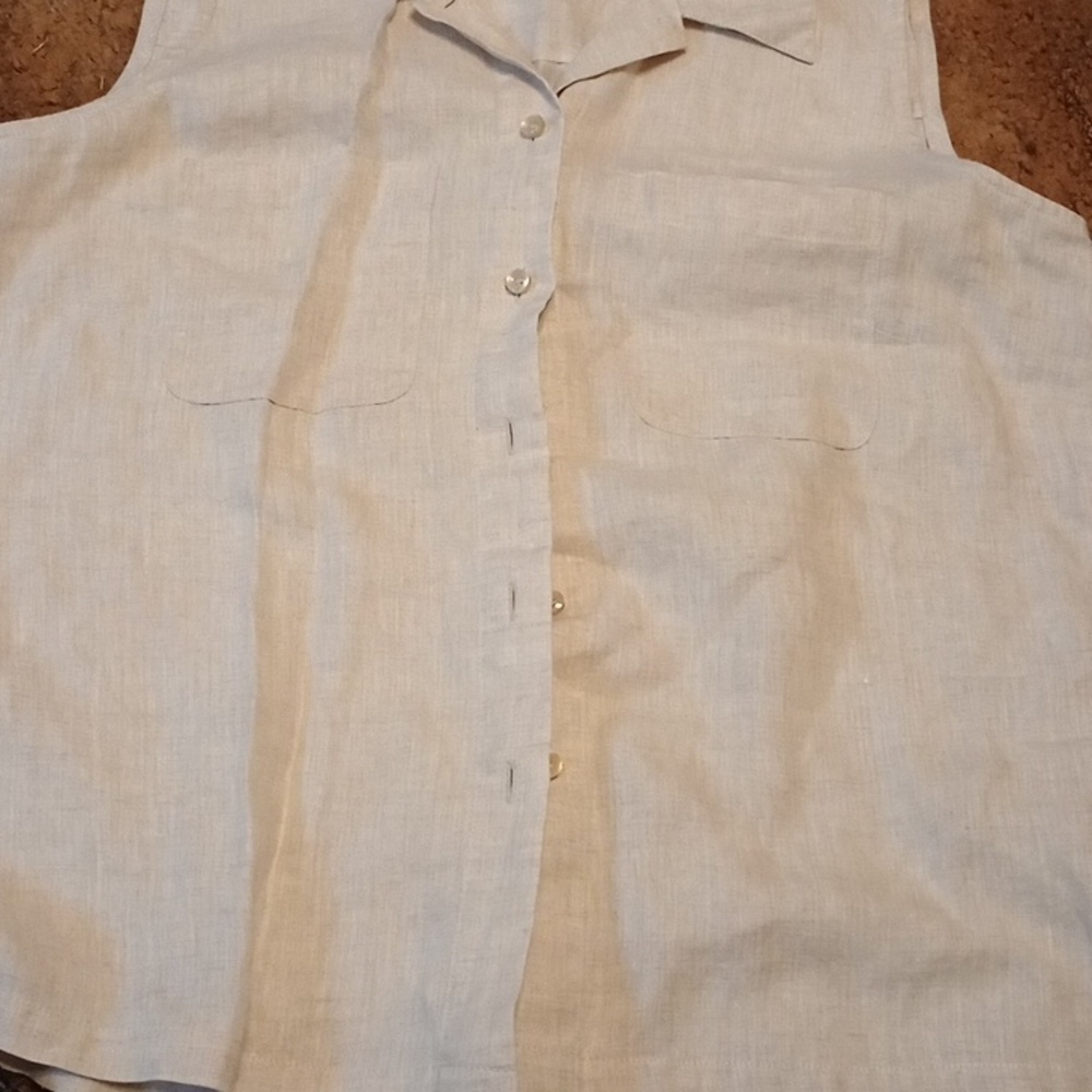 Liz Claiborne Cream Casual Button Down Shirt - Picture 8 of 8